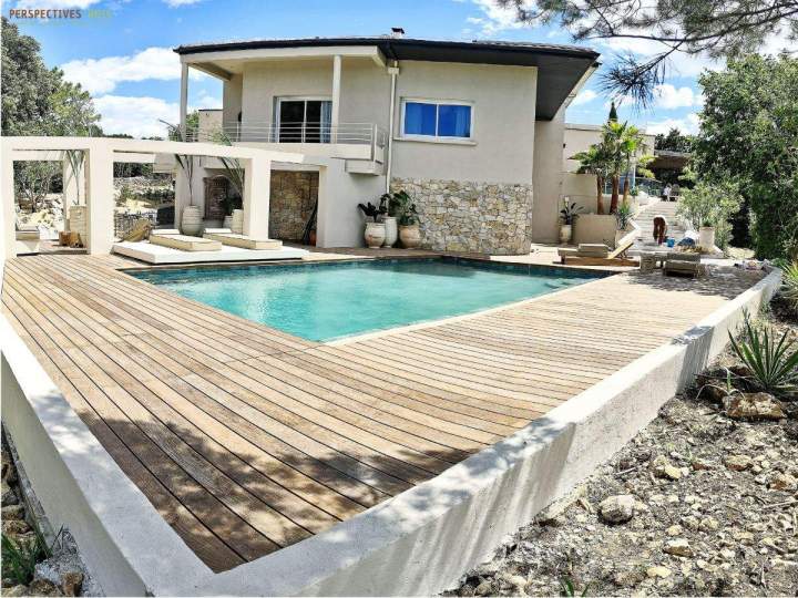Création de pool house en bois Montpellier